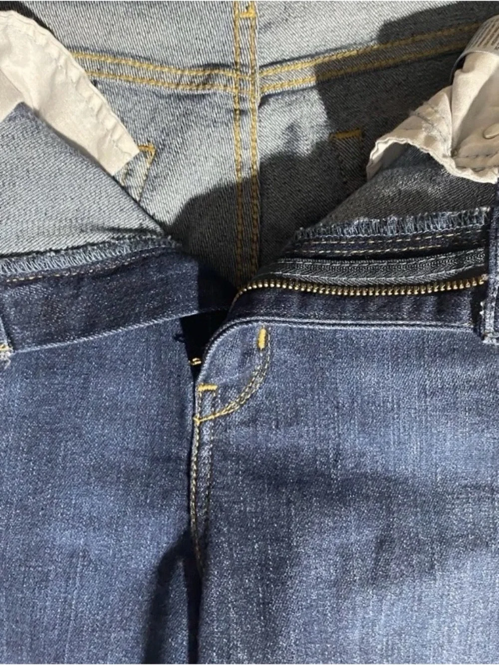 Signature by Levi Strauss used good